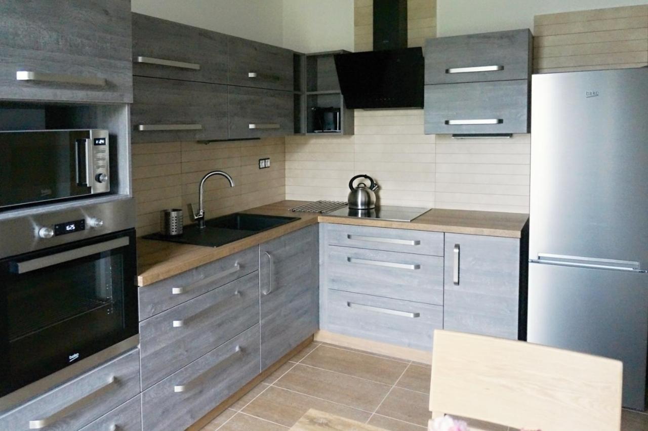 Rezidence Belehradska Apartment Most Luaran gambar