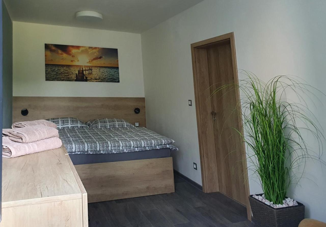 Rezidence Belehradska Apartment Most Luaran gambar