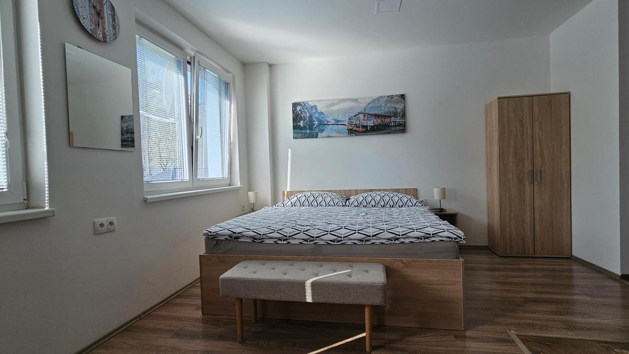 Rezidence Belehradska Apartment Most Luaran gambar